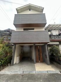 大阪府寝屋川市長栄寺町