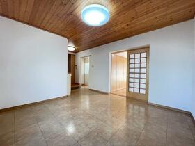 京都府乙訓郡大山崎町字円明寺小字殿山