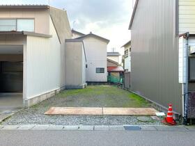 石川県金沢市森山１丁目