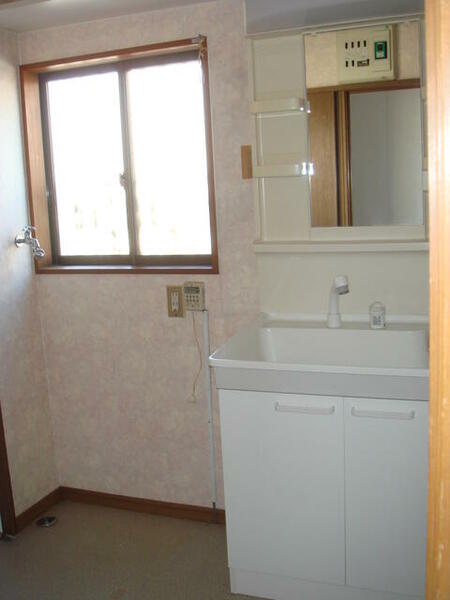 detached 埼玉県鴻巣市広田
地図を見る