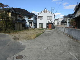 広島県呉市仁方本町１丁目