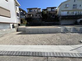 神奈川県横須賀市鶴が丘２丁目