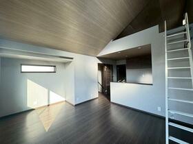 神奈川県横浜市港南区芹が谷１丁目