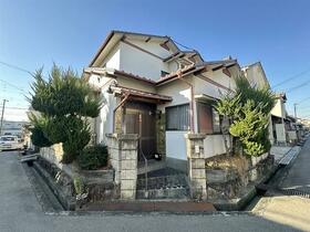 兵庫県姫路市花田町勅旨