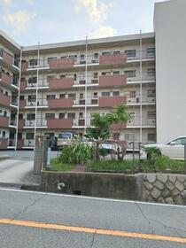 王居殿公社ビル