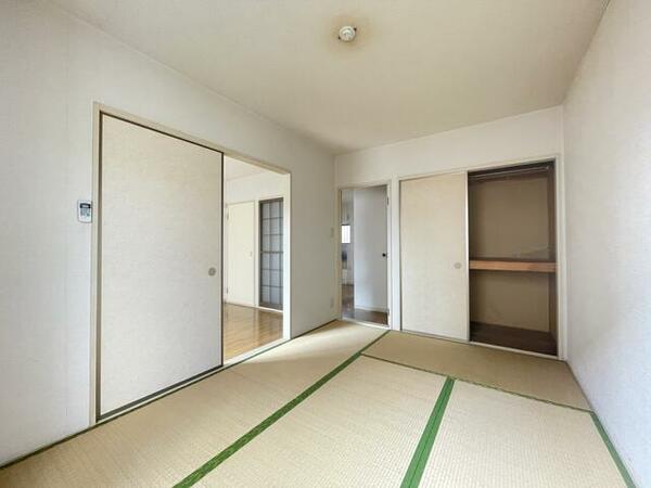 apartment 埼玉県日高市大字鹿山
地図を見る