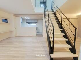 福岡県福岡市早良区飯倉８丁目