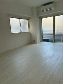 初台富士ハイライズ