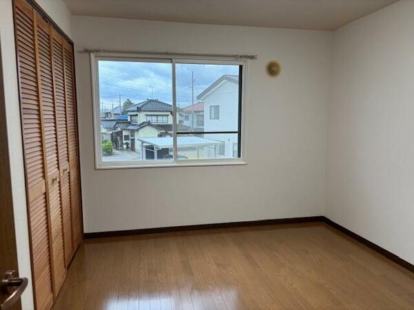 apartment 山形県東田川郡庄内町松陽３丁目
物件地図