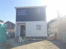 栃木県小山市東間々田２丁目