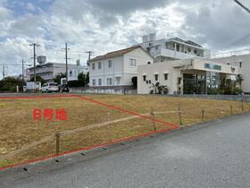 沖縄県中頭郡北中城村字美崎