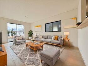 千葉県八街市富山