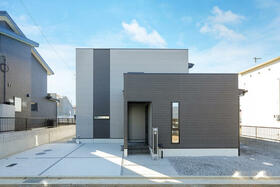 香川県高松市新田町甲