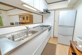 福岡県北九州市小倉北区日明４丁目