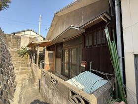 福岡県北九州市若松区深町２丁目