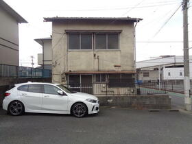 福岡県北九州市小倉北区中井１丁目