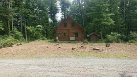 山梨県北杜市大泉町谷戸