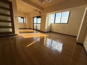 愛知県豊川市光陽町