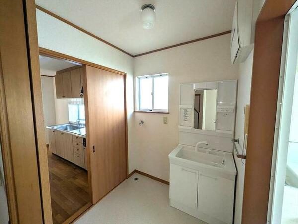 detached 埼玉県幸手市香日向４丁目
地図を見る