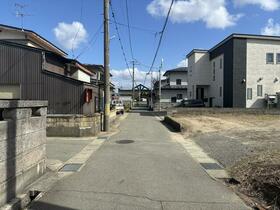 秋田県秋田市飯島道東１丁目