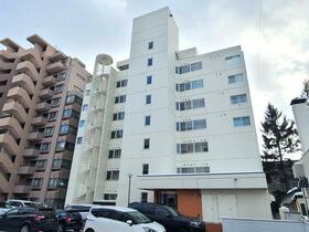 北海道札幌市中央区南四条西１８丁目