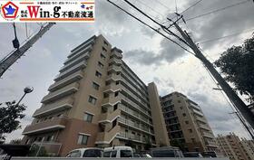 ルネ・ヒルトップフラッツ