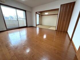 アルス伏見深草