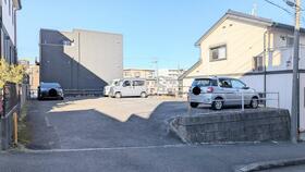 愛知県名古屋市千種区萱場２丁目