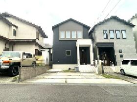 愛知県岡崎市上地３丁目