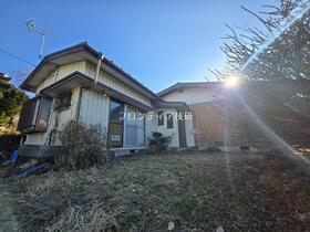 山梨県富士吉田市大明見６丁目