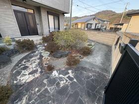 detached 徳島県小松島市中田町字中筋