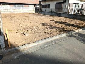 東京都八王子市元八王子町２丁目