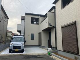 埼玉県所沢市上新井１丁目