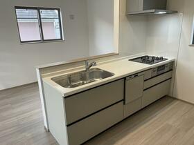 東京都府中市小柳町５丁目