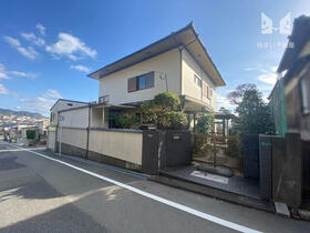 福岡県福津市東福間２丁目