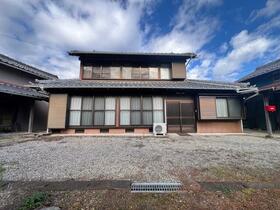 愛知県豊川市長沢町向屋敷