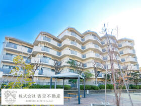 大阪府枚方市北中振１丁目