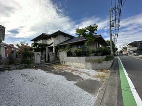 群馬県前橋市六供町１丁目