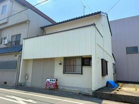 愛知県豊橋市西松山町