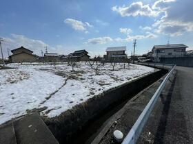 岐阜県本巣市屋井