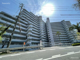 マリンプラザ２００１