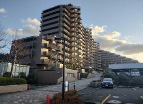 ロイヤルパレス台原森林公園　梢の森