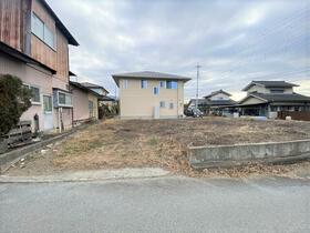 山梨県笛吹市御坂町成田