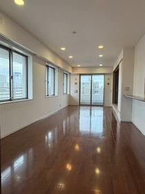 兵庫県神戸市中央区元町通５丁目