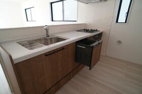 福岡県福岡市西区愛宕１丁目