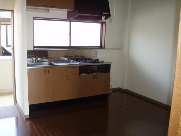 apartment 山形県東置賜郡高畠町大字一本柳
物件地図