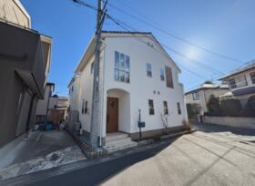 埼玉県上尾市大字平塚