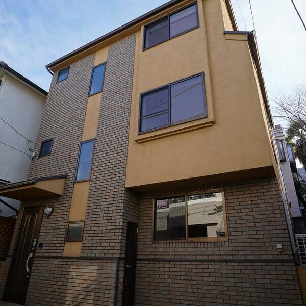 detached 東京都目黒区中町２丁目

地図を見る