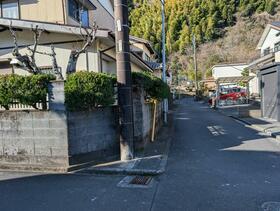 静岡県静岡市駿河区丸子芹が谷町