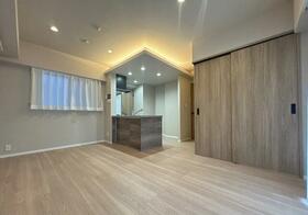 ＳＡＮＣＴＵＳ本郷